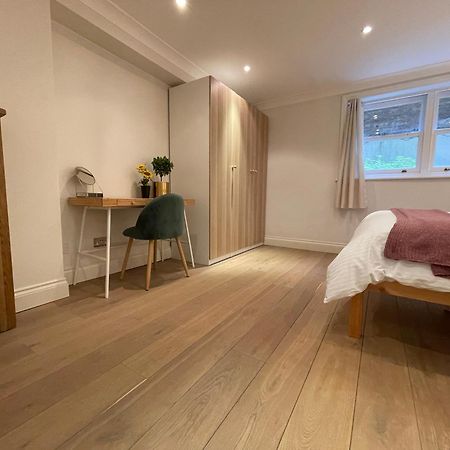 5 Bed House - Fancy - Sleep Up To 12 - Central London Kültér fotó