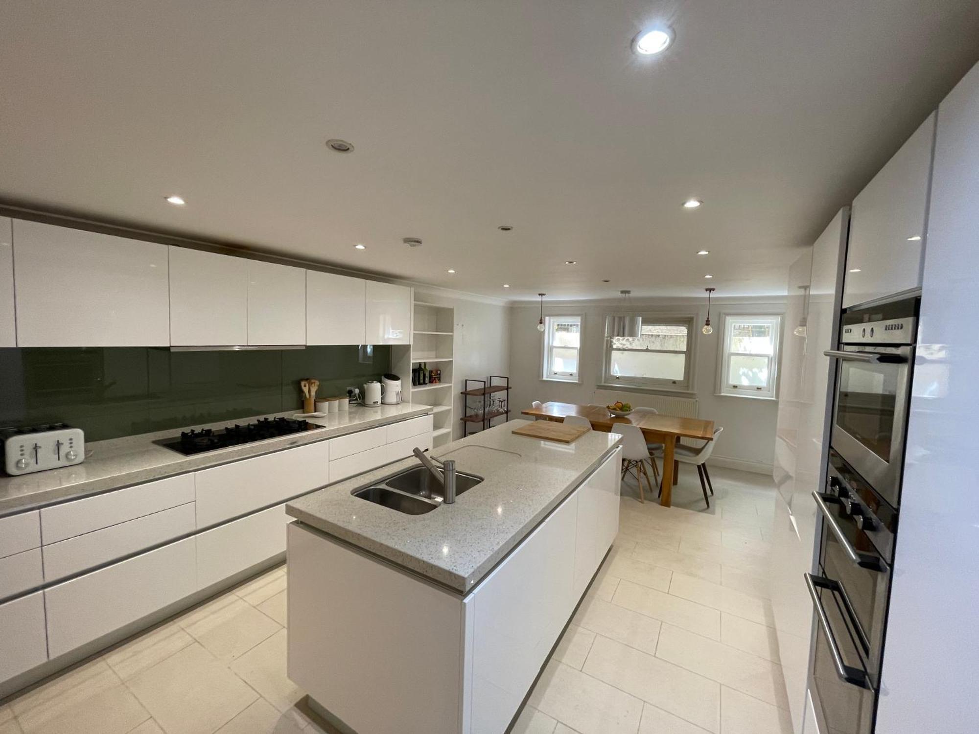 5 Bed House - Fancy - Sleep Up To 12 - Central London Kültér fotó