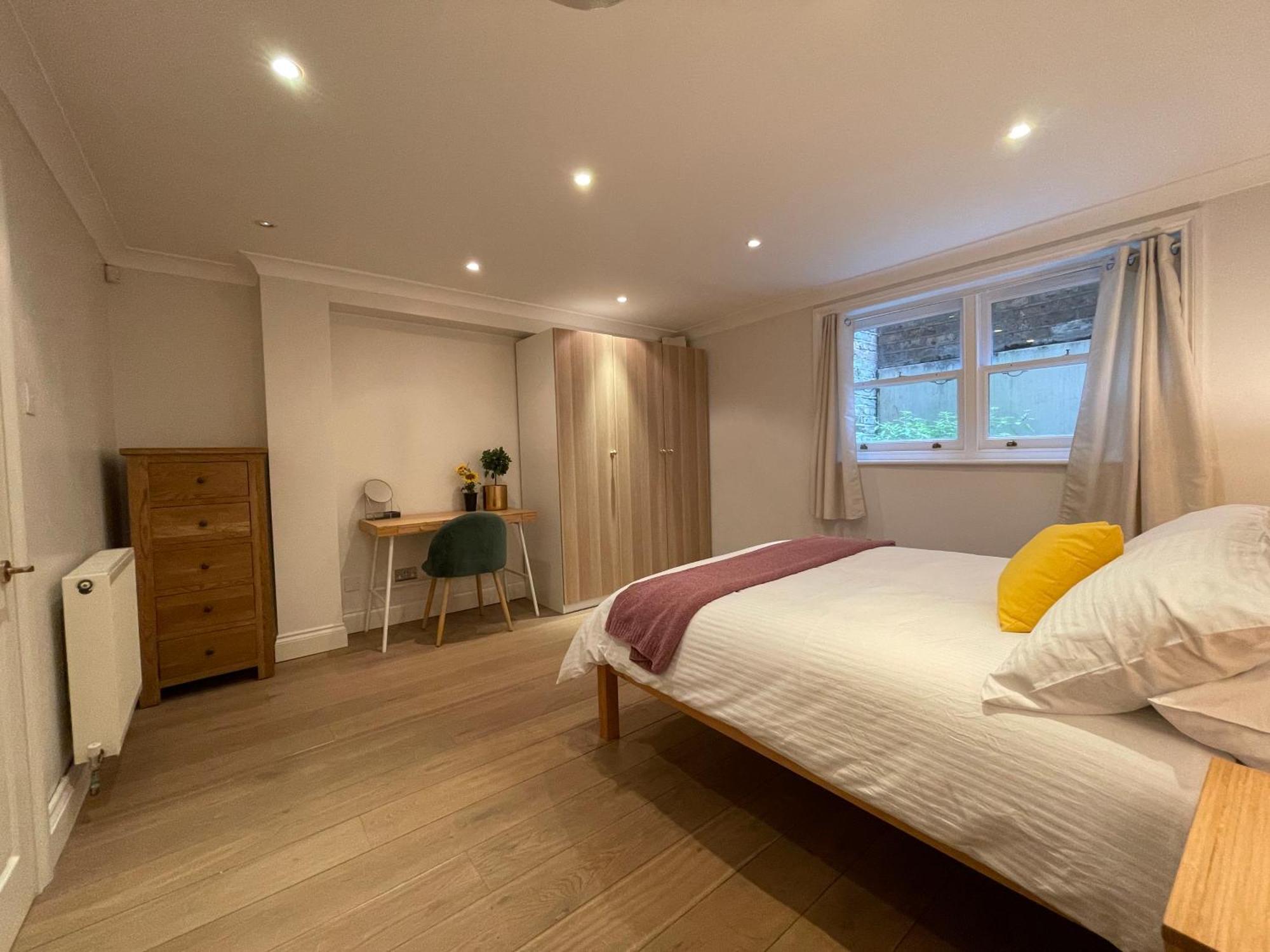 5 Bed House - Fancy - Sleep Up To 12 - Central London Kültér fotó
